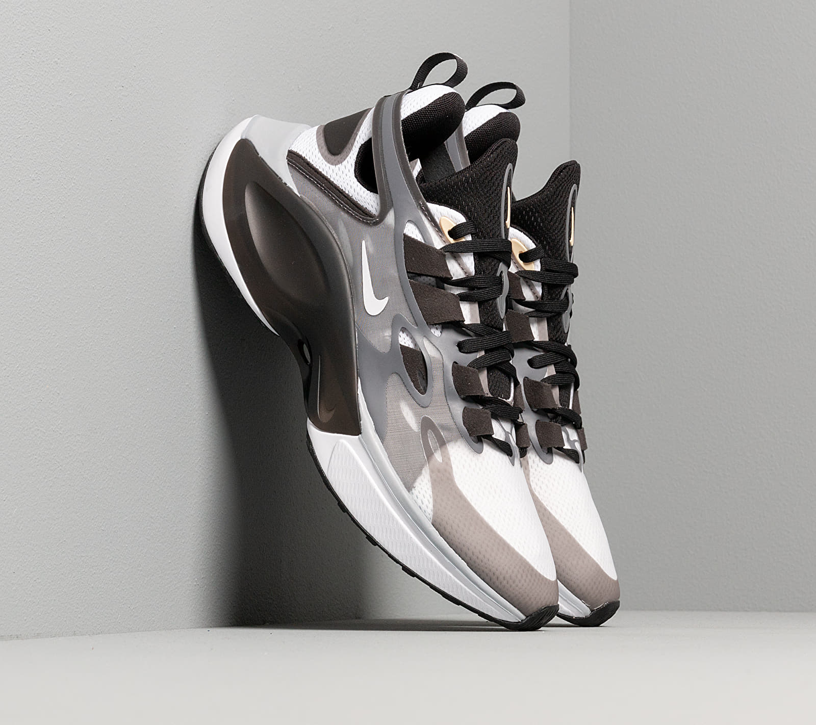 Nike Signal D/MS/X Black/ White-Football Grey-Pale Vanilla AT5303-002